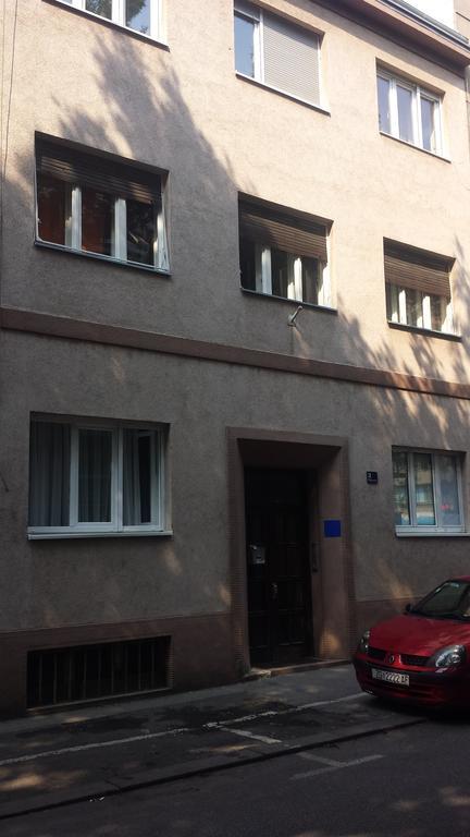 Apartments Sulekova Zagreb Oda fotoğraf